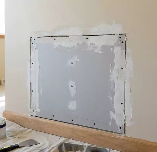 Why Homeowners and Businesses Choose Watsonville Water Damage Experts for Fixing Water Damaged Drywall in Watsonville, CA?